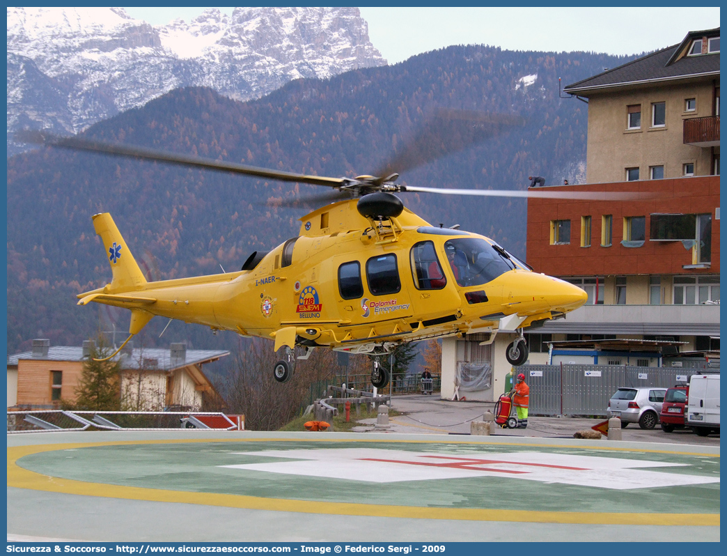 I-NAER
118 Regione Veneto
Agusta Westland A109S Grand
FALCO
Base di Pieve di Cadore
Parole chiave: 118;Veneto;Belluno;Pieve di Cadore;Agusta;A109;A;109;Grand;I-NAER;Falco;Elicottero;Elisoccorso