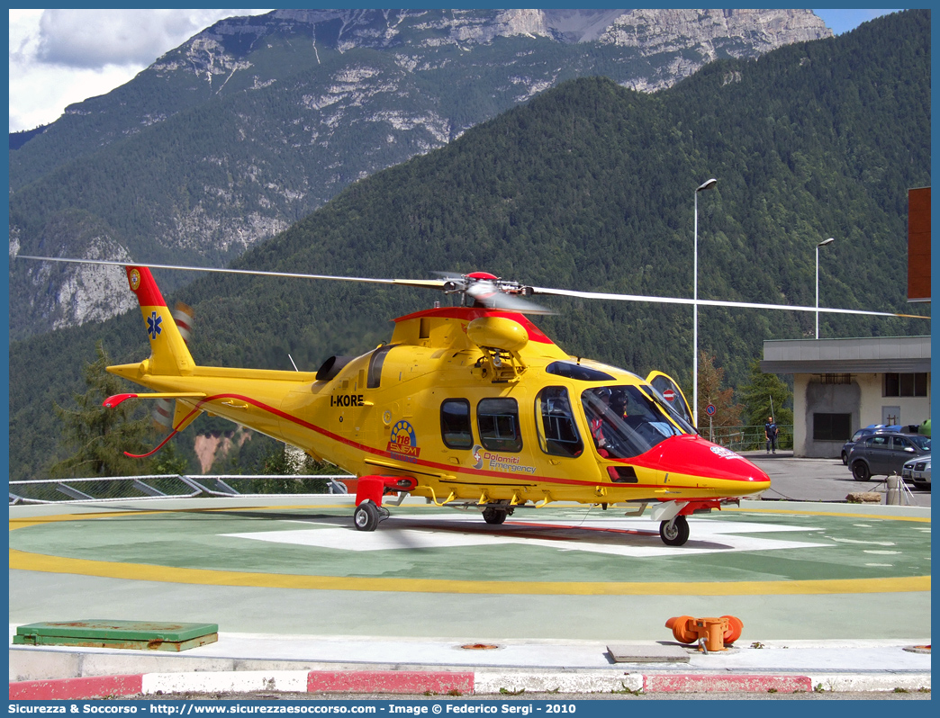 I-KORE
118 Regione Veneto
Agusta Westland A109S Grand
FALCO
Base di Pieve di Cadore
Parole chiave: 118;Veneto;Belluno;Pieve di Cadore;Agusta;A109;A;109;Grand;I-KORE;Falco;Elicottero;Elisoccorso