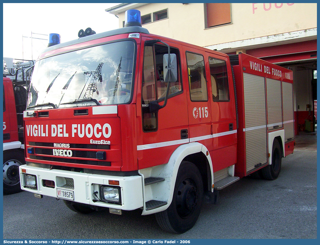 VF 18579
Corpo Nazionale Vigili del Fuoco
Iveco Magirus EuroFire 150E27 I serie
Parole chiave: VVF;V.V.F.;Corpo;Nazionale;Vigili;del;Fuoco;AutoPompaSerbatoio;APS;A.P.S.;Iveco;Magirus;EuroFire;150E27