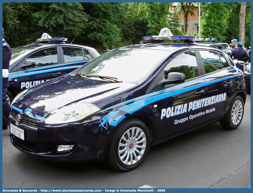 Polizia Penitenziaria 620AE
Polizia Pentenziaria
Gruppo Operativo Mobile
Fiat Nuova Bravo
Parole chiave: Polizia Penitenziaria;Gruppo Operativo Mobile;GOM;Fiat Nuova Bravo