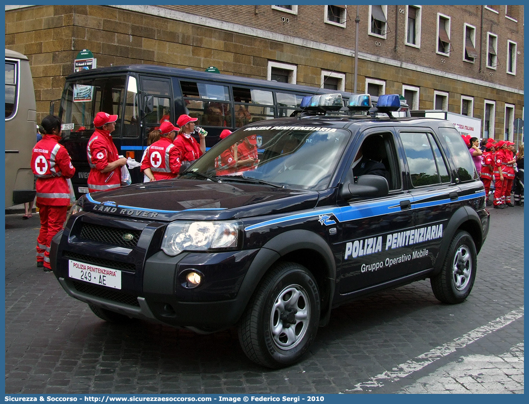 Polizia Penitenziaria 249AE
Polizia Pentenziaria
Gruppo Operativo Mobile
Land Rover Freelander
I serie restyling
Parole chiave: Polizia Penitenziaria;Gruppo Operativo Mobile;GOM;Land Rover;Freelander