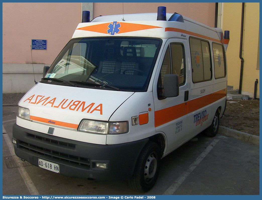 -
SUEM 118 Treviso Emergenza
Azienda ULSS 2 - Marca Trevigiana
Fiat Ducato II serie
Allestitore Aricar S.p.A.
Parole chiave: 118;SUEM;S.U.E.M.;Treviso;Emergenza;Ambulanza;Fiat;Ducato;Aricar