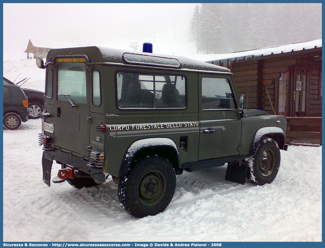 CFS 770AB
Corpo Forestale dello Stato
Nucleo Soccorso Alpino
Land Rover Defender 90
Parole chiave: Corpo;Forestale;Stato;Corpo Forestale dello Stato;CFS;C.F.S.;Soccorso;Alpino;Land Rover;Defender;90