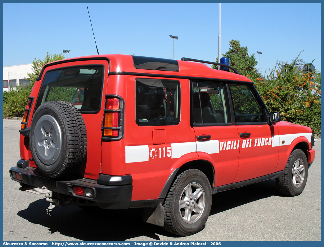 VF 22728
Corpo Nazionale Vigili del Fuoco
Land Rover Discovery II serie restyling
Parole chiave: Corpo;Nazionale;Vigili del Fuoco;Vigili;Fuoco;Land Rover;Discovery