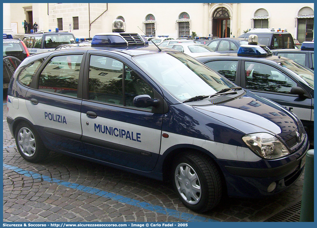 -
Polizia Municipale
Comune di Rosà
Renault Scenic I serie
Parole chiave: Polizia;Locale;Municipale;Rosà;Rosa;Renault;Scenic