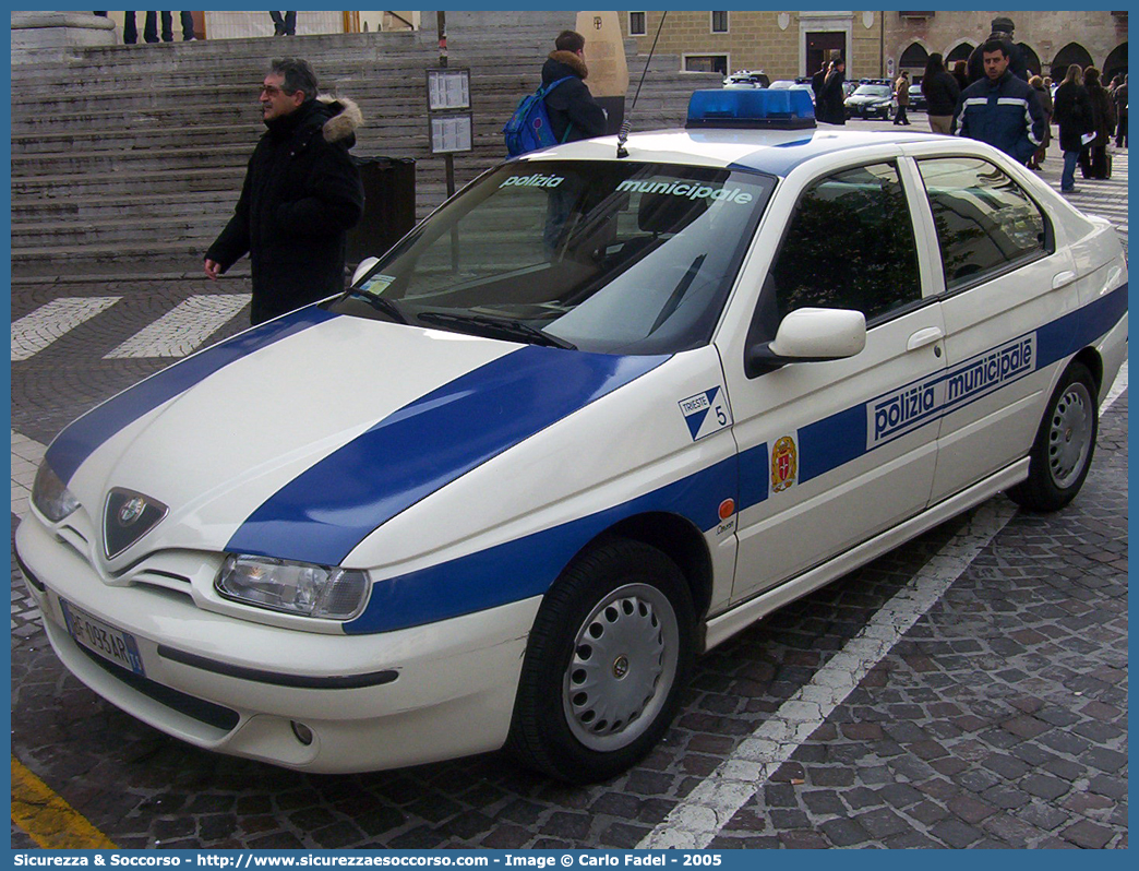 -
Polizia Municipale
Comune di Trieste
Alfa Romeo 146
Allestitore Orlandi S.r.l.
Parole chiave: Polizia;Municipale;Locale;Trieste;Alfa Romeo;146;Orlandi