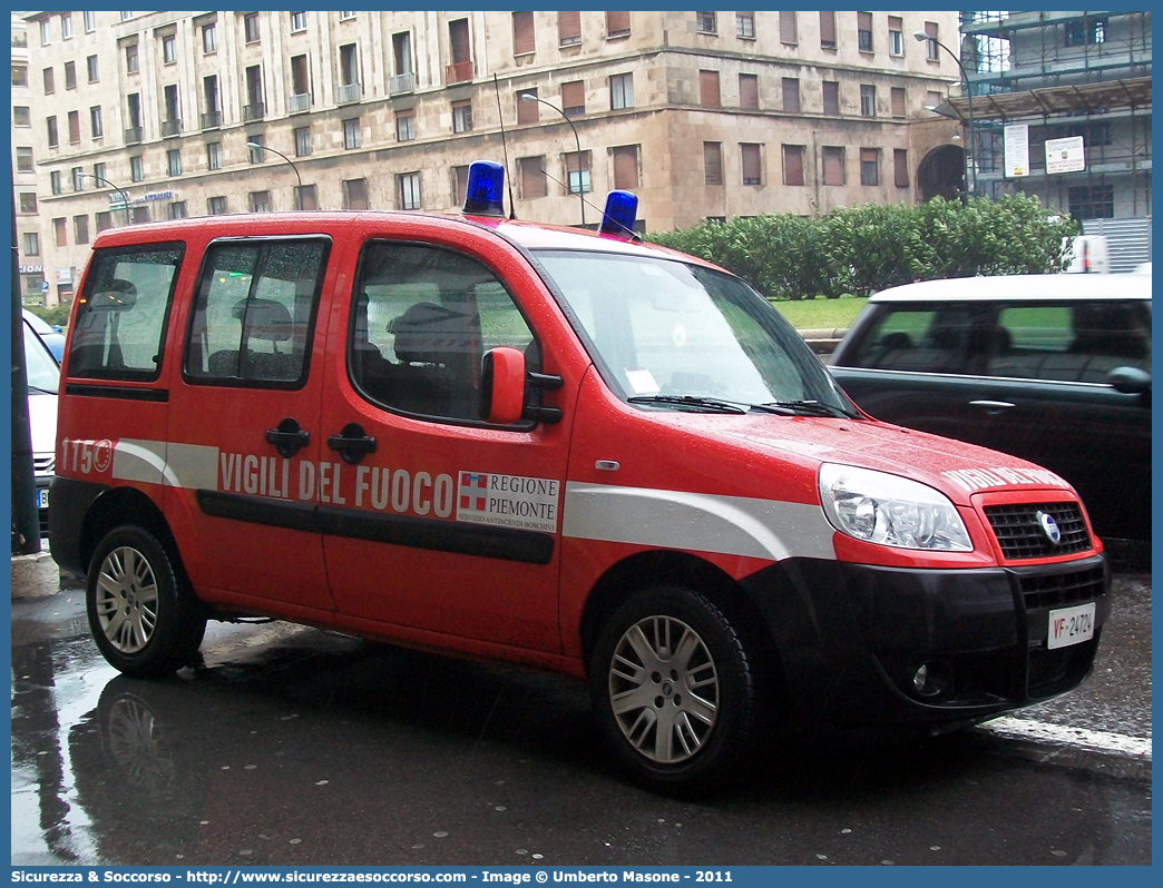 VF 24724
Corpo Nazionale Vigili del Fuoco
Fiat Doblò I serie restyling
Fornitura Regione Piemonte
Parole chiave: VVF;V.V.F.;Corpo;Nazionale;Vigili;del;Fuoco;Fiat;Doblò;Doblo