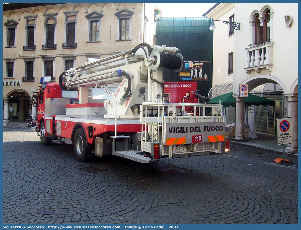 VF B03TN
Vigili del Fuoco Primiero
Scania 92H
Parole chiave: VF;V.F.;Vigili del Fuoco;Vigili;Fuoco;Primiero;Scania;92H;B03TN