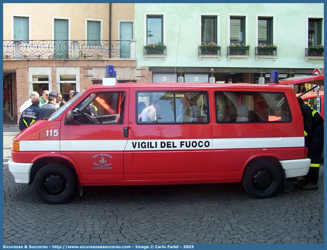 VF B04TN
Corpo Volontario Vigili del Fuoco Consorzio di Primiero
Volkswagen Transporter T4
Parole chiave: VF;V.F.;Vigili del Fuoco;Vigili;Fuoco;Volontari;Consorzio;Primiero;Volkswagen;Transporter T4;B04TN