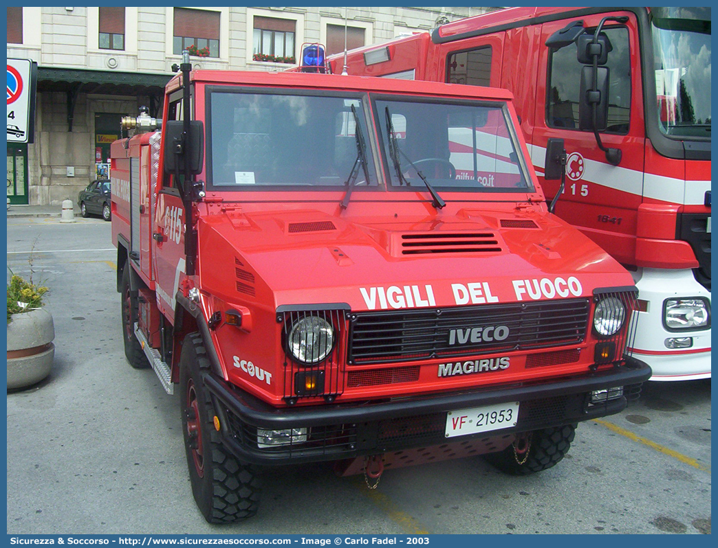 VF 21953
Corpo Nazionale Vigili del Fuoco
Iveco 40.10WM Scout
Parole chiave: Corpo;Nazionale;Vigili del Fuoco;Vigili;Fuoco;Iveco;40.10;WM;Scout;VM90;VM 90;AIB