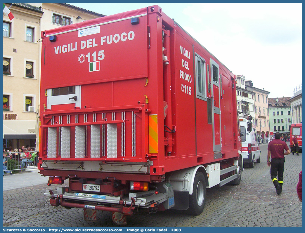 VF 20794
Corpo Nazionale Vigili del Fuoco
Nucleo N.B.C.R.
Iveco EuroCargo 80E15 I serie

Parole chiave: Corpo;Nazionale;Vigili del Fuoco;Vigili;Fuoco;Iveco;EuroCargo;80E15;NBCR;N.B.C.R.;Nucleare;Batteriologico;Chimico;Radiologico;Radiometrico;Radiometria;Radioattività;Radioattivita