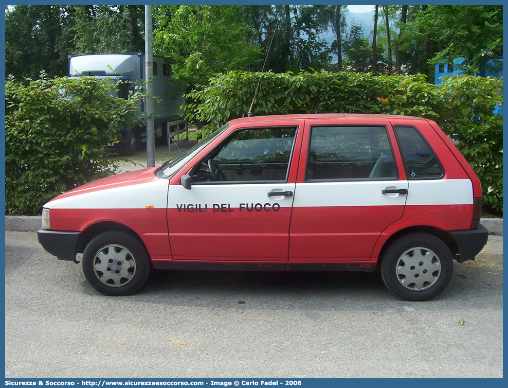 VF 15400
Corpo Nazionale Vigili del Fuoco
Fiat Uno I serie
Parole chiave: VF;VVF;V.F.;V.V.F.;Corpo;Nazionale;Vigili del Fuoco;Vigili;Fuoco;Fiat;Uno