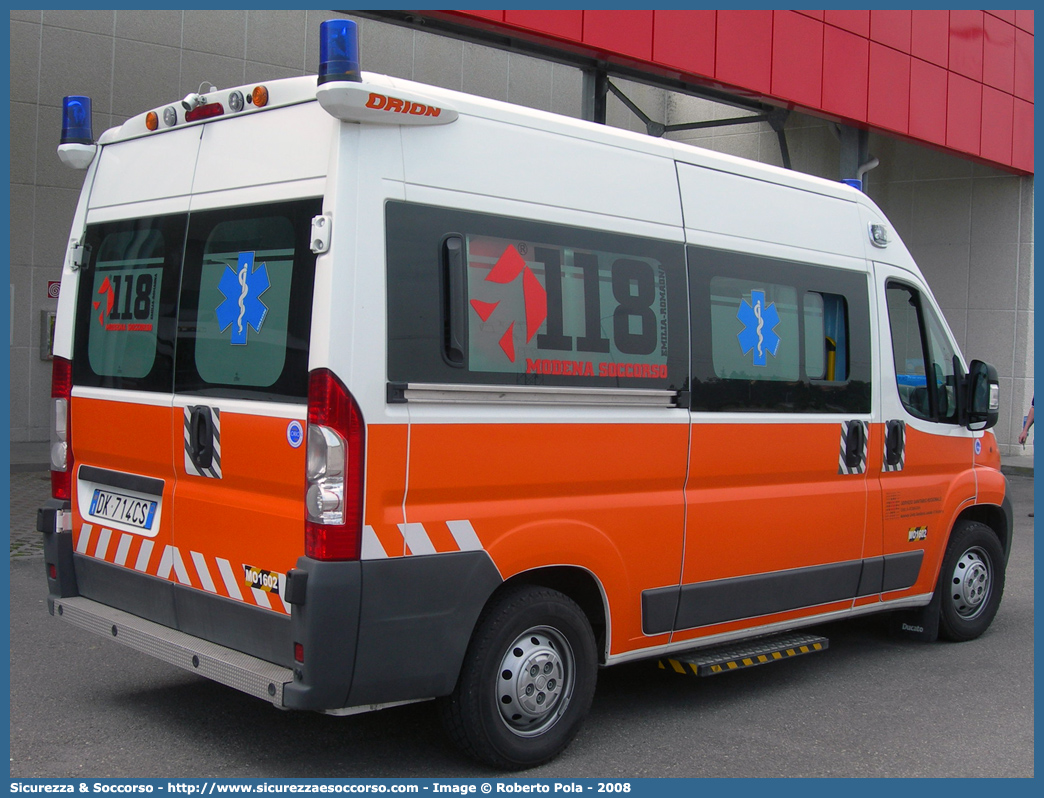 MO 1602
118 Modena Soccorso
Fiat Ducato III serie
Allestitore Orion S.r.l.
Parole chiave: 118;Modena;Soccorso;Ambulanza;Fiat;Ducato;X250;X 250;Orion