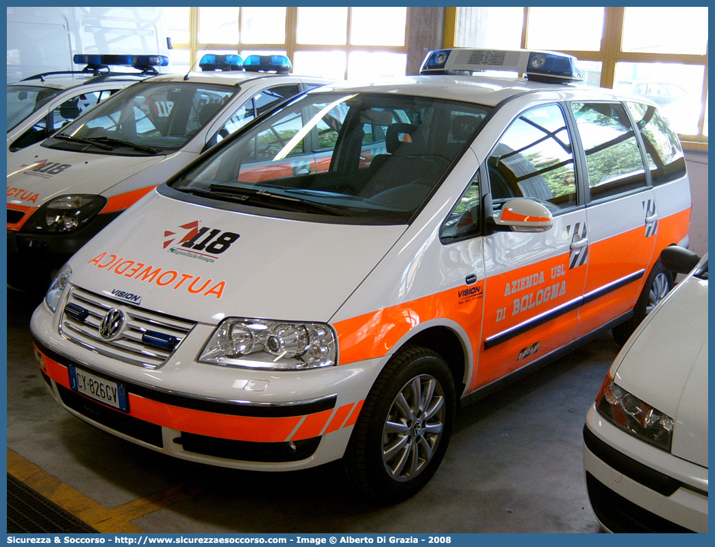 BO 0631
118 Bologna Soccorso
Volkswagen Sharan III serie
Allestitore Vision S.r.l.
Parole chiave: 118;Bologna;Soccorso;Automedica;Volkswagen;Sharan;Vision