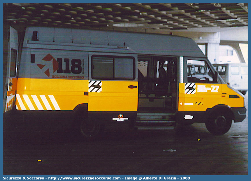 BO 2706
118 Bologna Soccorso
Iveco Daily II serie
Parole chiave: 118;Bologna;Soccorso;Ambulanza;Iveco;Daily;Twin