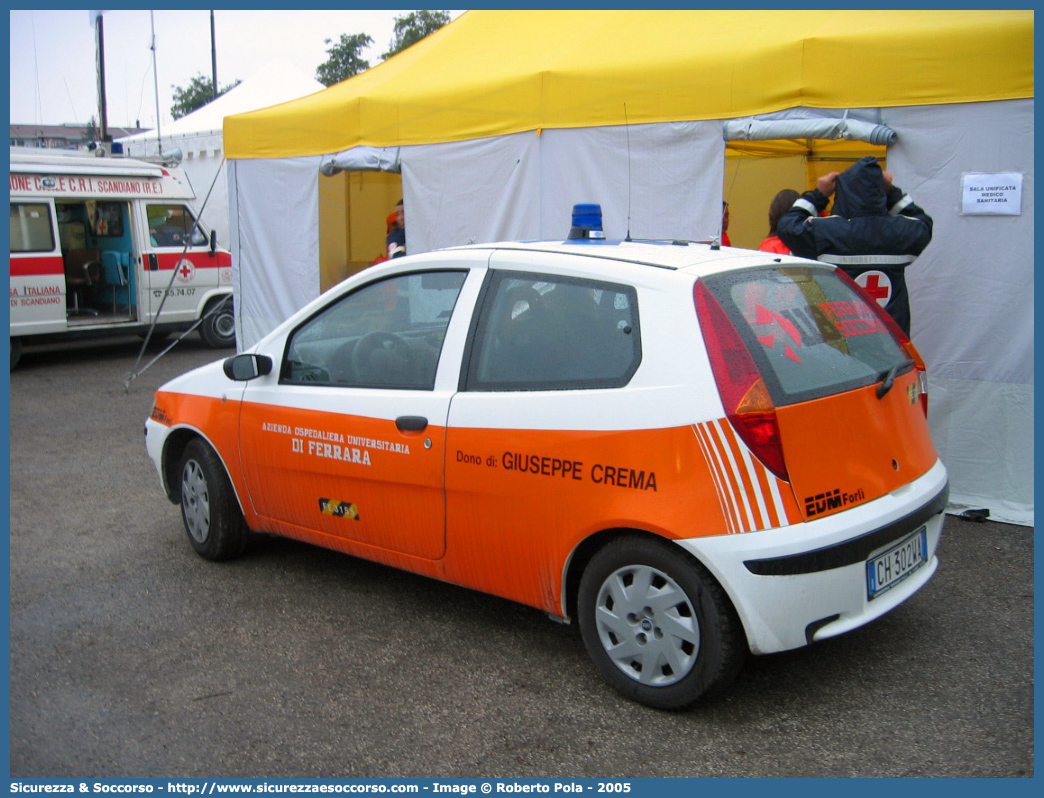 FE 3155
118 Ferrara Soccorso
Fiat Punto II serie
Allestitore EDM S.r.l.
Parole chiave: 118;Ferrara;Soccorso;Automedica;Automedicalizzata;Auto Medica;Auto Medicalizzata;Fiat;Punto;EDM