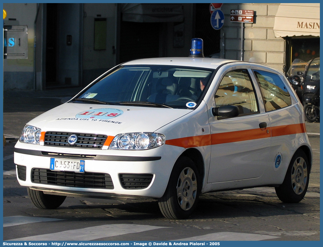 -
118 Firenze Soccorso
Fiat Punto III serie
Parole chiave: 118;Firenze;Soccorso;Fiat;Punto