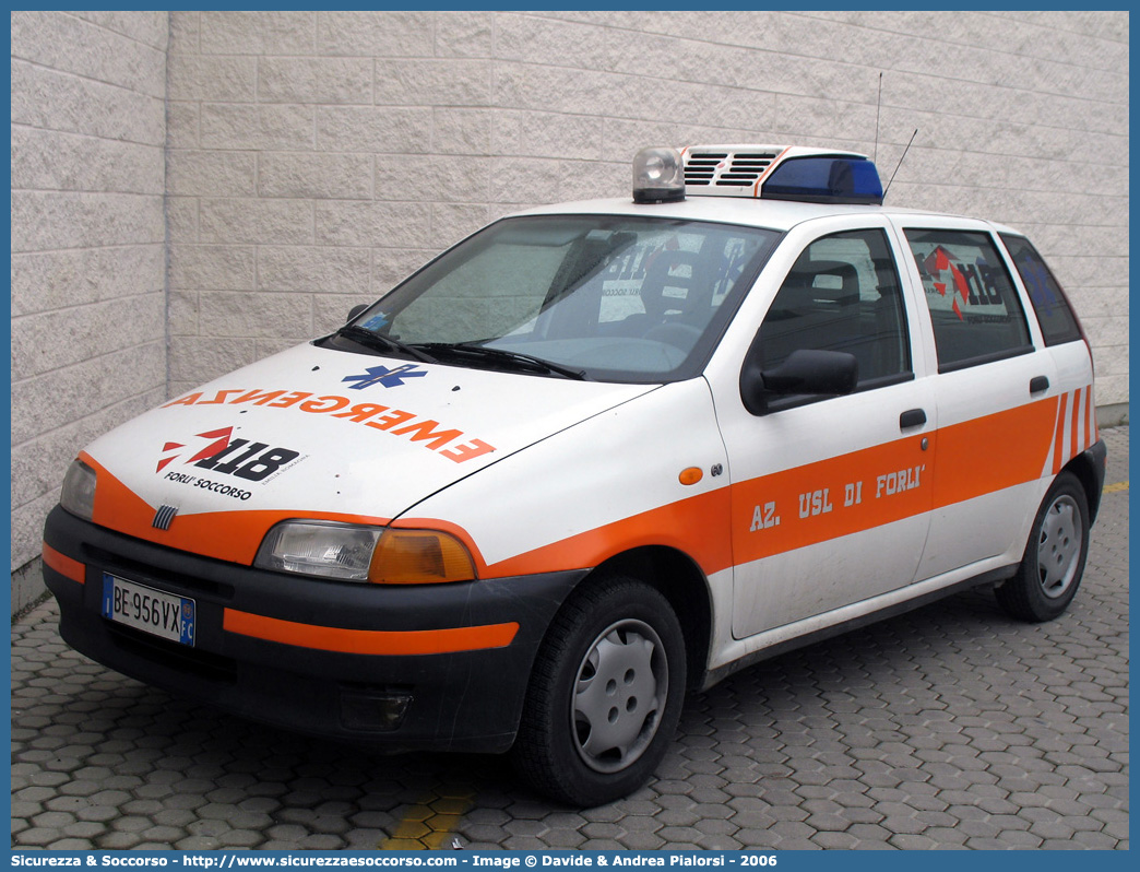 -
118 Romagna Soccorso
Ambito Territoriale di Forlì
Fiat Punto I serie
Parole chiave: 118;Romagna;Soccorso;Forlì;Automedica;Fiat;Punto