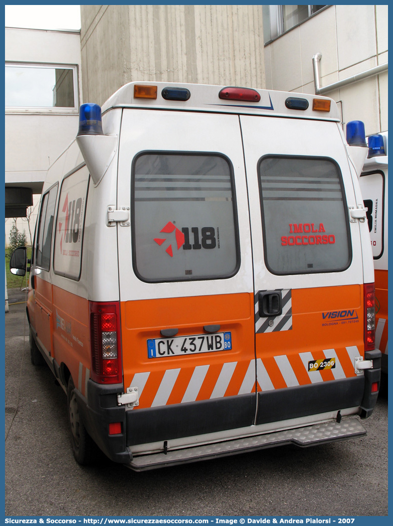 BO 2306
118 Imola Soccorso
Fiat Ducato II serie restyling
Allestitore Vision S.r.l.
Parole chiave: 118;Imola;Soccorso;Ambulanza;Fiat;Ducato;Vision