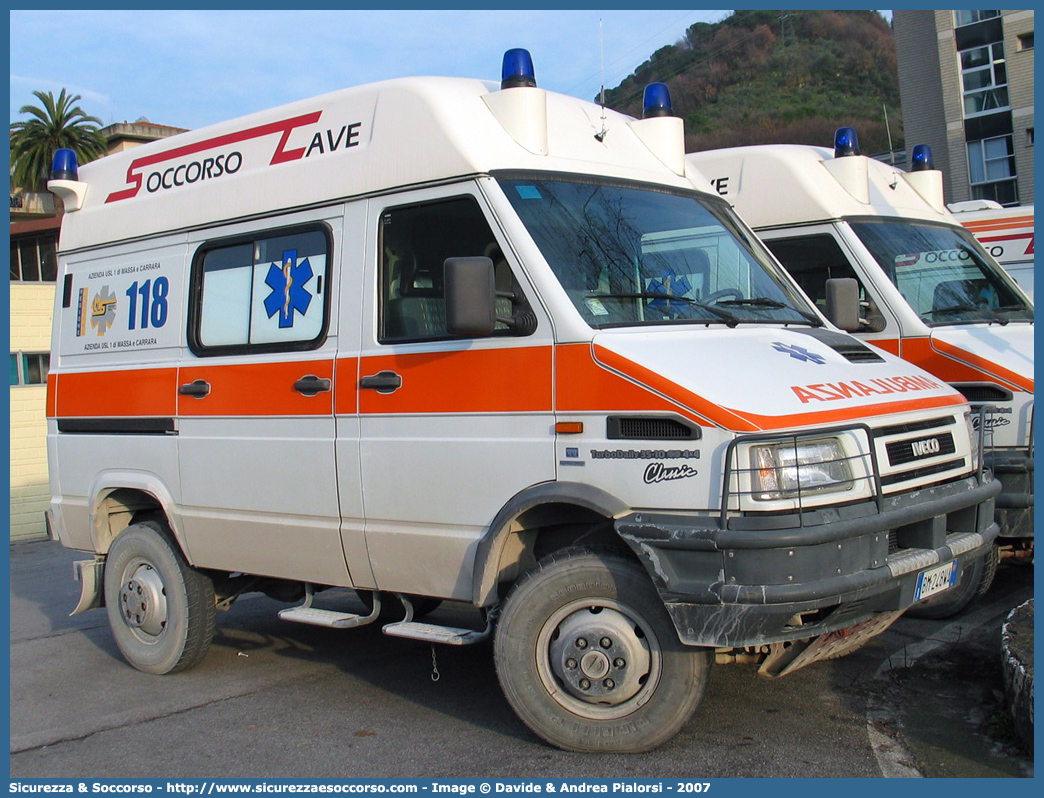 -
118 Massa Carrara Soccorso
Soccorso Cave
Iveco Daily 35-10 4x4 II serie
Allestitore MAF S.n.c.
Parole chiave: 118;Massa;Carrara;Soccorso;Cave;Iveco;Daily;MAF