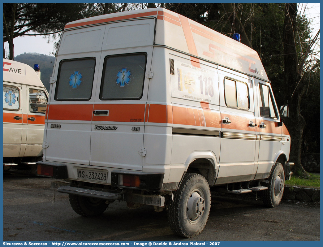 -
118 Massa Carrara Soccorso
Soccorso Cave
Iveco Daily 35-10 4x4 I serie
Allestitore MAF S.n.c.
Parole chiave: 118;Massa;Carrara;Soccorso;Cave;Iveco;Daily;MAF