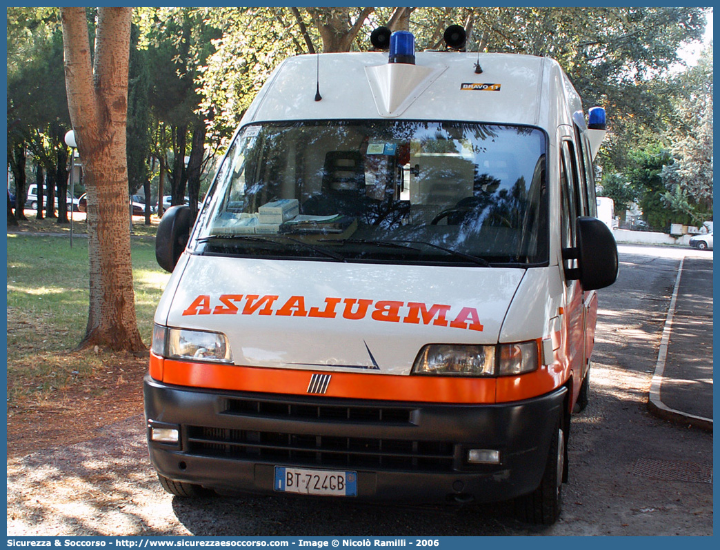 BRAVO 11
118 Romagna Soccorso
Ambito Territoriale di Rimini
Fiat Ducato II serie
Allestitore Vision S.r.l.
Parole chiave: 118;Romagna;Soccorso;Rimini;Ambulanza;Fiat;Ducato;Vision