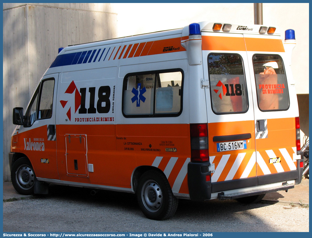 BRAVO 08
118 Romagna Soccorso
Ambito Territoriale di Rimini
Fiat Ducato II serie
Allestitore EDM S.r.l.
Parole chiave: 118;Romagna;Soccorso;Rimini;Ambulanza;Fiat;Ducato;EDM