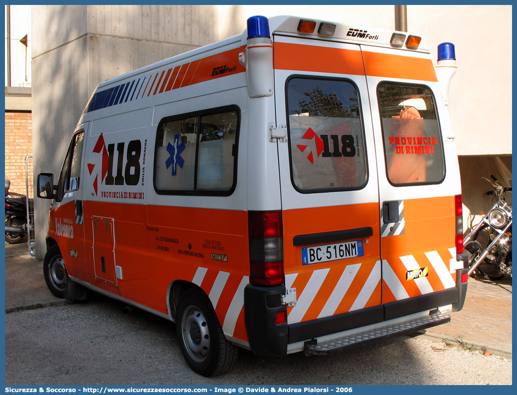 BRAVO 08
118 Romagna Soccorso
Ambito Territoriale di Rimini
Fiat Ducato II serie
Allestitore EDM S.r.l.
Parole chiave: 118;Romagna;Soccorso;Rimini;Ambulanza;Fiat;Ducato;EDM