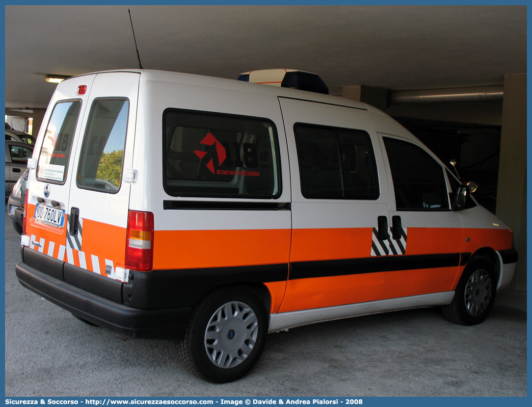 MIKE 04
118 Romagna Soccorso
Ambito Territoriale di Rimini
Fiat Scudo III serie
Parole chiave: 118;Romagna;Soccorso;Rimini;Automedica;Fiat;Scudo