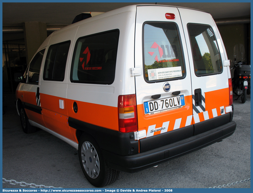 MIKE 04
118 Romagna Soccorso
Ambito Territoriale di Rimini
Fiat Scudo III serie
Parole chiave: 118;Romagna;Soccorso;Rimini;Automedica;Fiat;Scudo