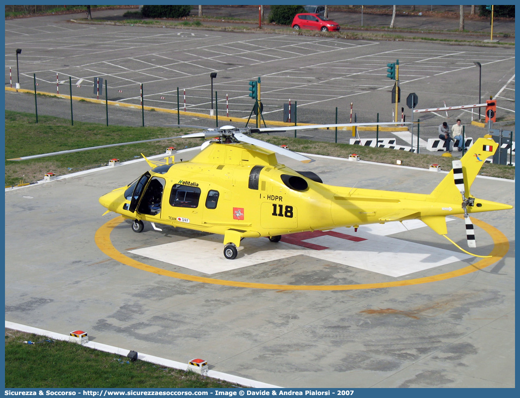 I-HDPR
118 Regione Toscana
Agusta A109E Power
PEGASO 1
Base di Firenze
Parole chiave: 118;Toscana;Firenze;Agusta;A109;A;109;Power;I-HDPR;Pegaso 1;Pegaso1;Elicottero;Elisoccorso