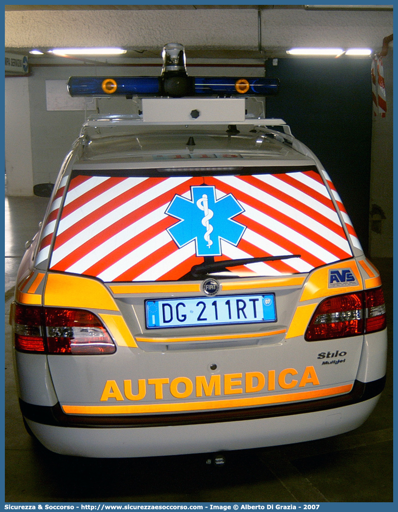 ALFA SIERRA 01
118 Versilia Soccorso
Fiat Stilo Multiwagon
Allestitore AVS S.a.s.
Parole chiave: 118;Versilia;Soccorso;Automedica;Fiat;Stilo;Multiwagon;AVS