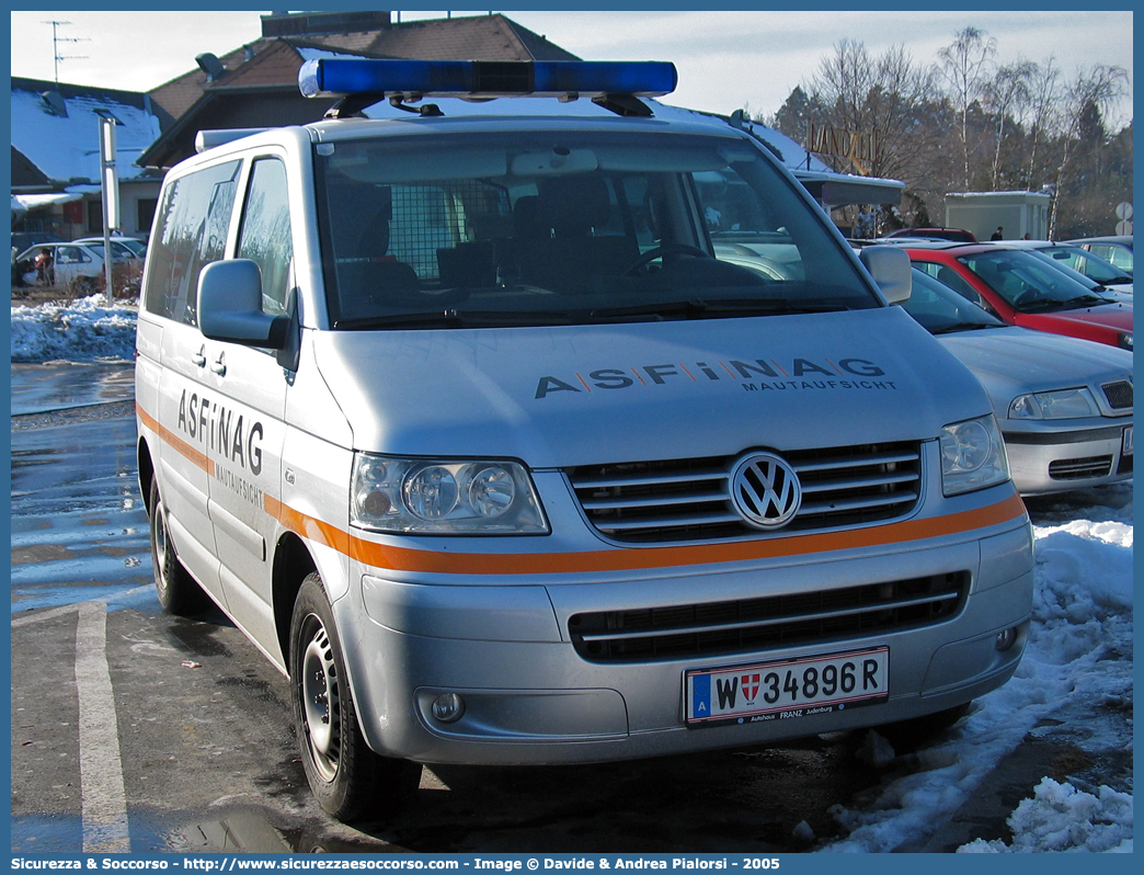 -
Republik Österreich
A.S.Fi.N.A.G.
Volkswagen Transporter T5 Multivan

Parole chiave: Republik;Österreich;ASFINAG;ASFINAG;Autobahnen;Schnellstraßen;Finanzierungs;Aktiengesellschaft;Volkswagen;Transporter;T5;A.S.Fi.N.A.G.