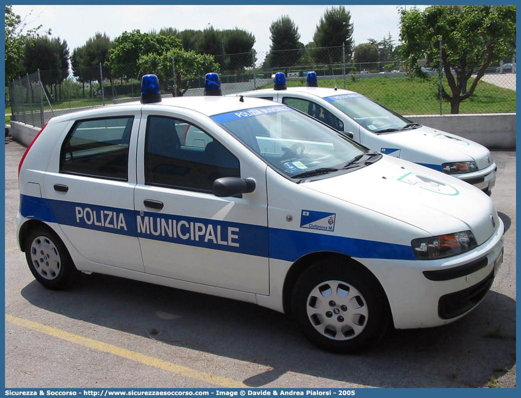 -
Polizia Municipale
Comune di Civitanova Marche
Fiat Punto II serie
Parole chiave: Polizia;Locale;Municipale;Civitanova Marche;Fiat;Punto