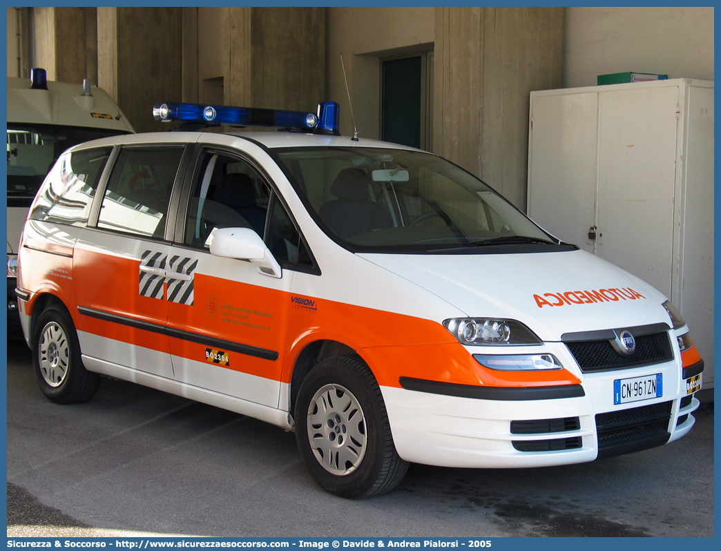 BO 2304
118 Imola Soccorso
Fiat Ulysse III serie
Allestitore Vision S.r.l.
(variante)
Parole chiave: 118;Imola;Soccorso;Automedica;Fiat;Ulysse;Vision