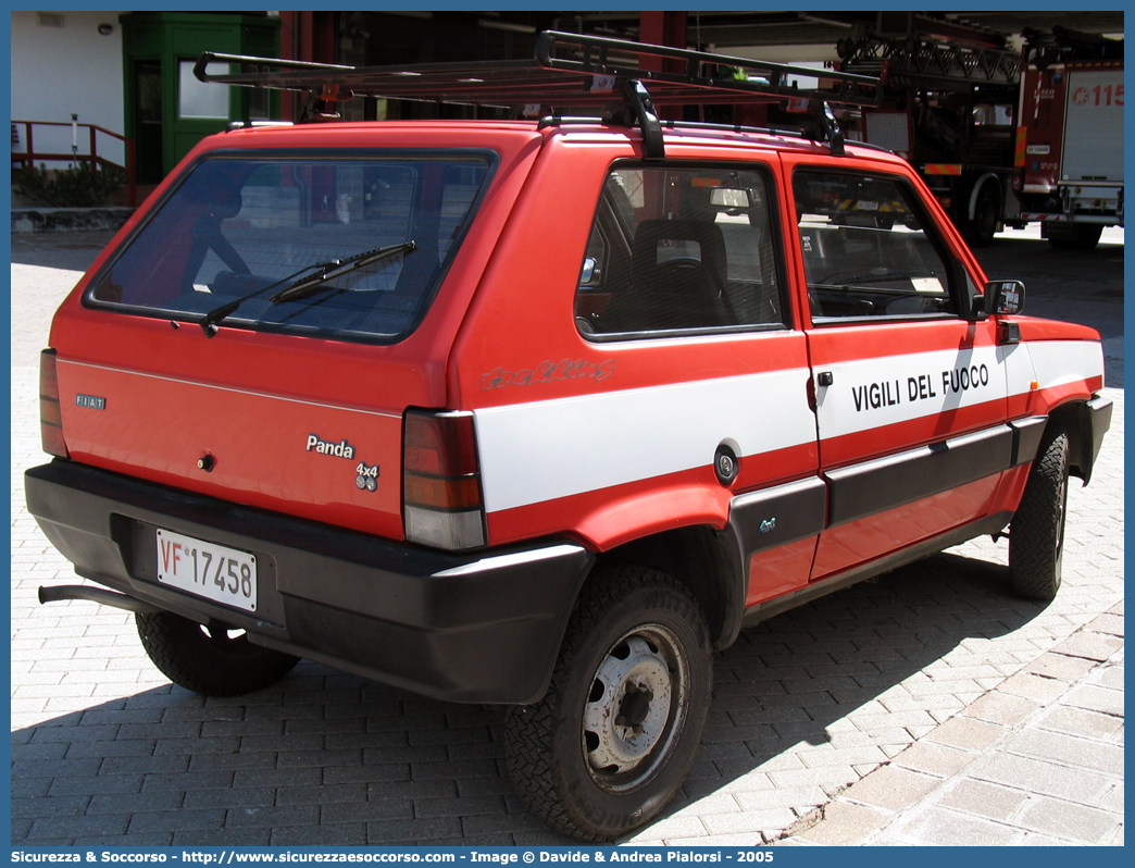 VF 17458
Corpo Nazionale Vigili del Fuoco
Fiat Panda 4x4 II serie
Parole chiave: VVF;V.V.F.;Corpo;Nazionale;Vigili;del;Fuoco;Fiat;Panda