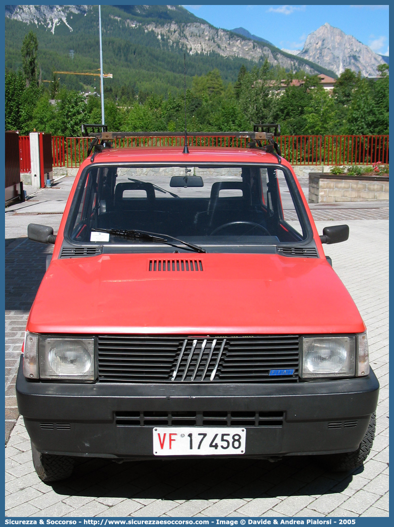 VF 17458
Corpo Nazionale Vigili del Fuoco
Fiat Panda 4x4 II serie
Parole chiave: VVF;V.V.F.;Corpo;Nazionale;Vigili;del;Fuoco;Fiat;Panda