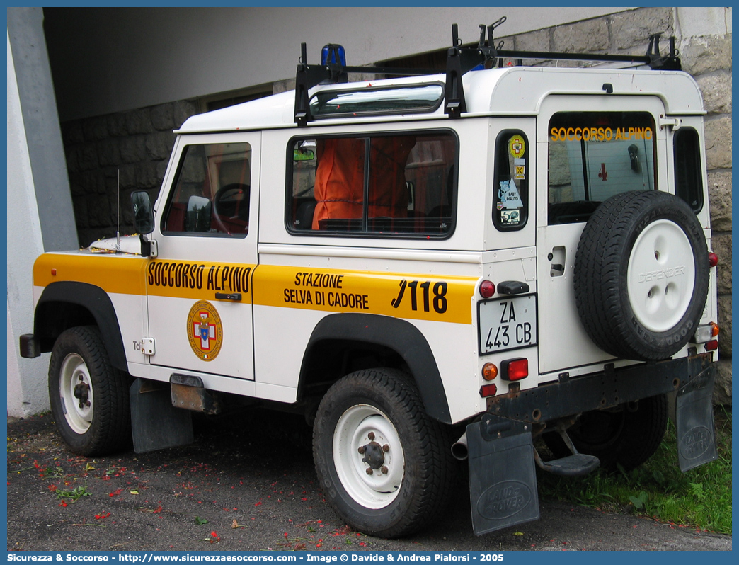 -
Corpo Nazionale
Soccorso Alpino e Speleologico
Delegazione Alpina II Bellunese
Stazione di Selva di Cadore
Land Rover Defender 90
Parole chiave: CNSAS;C.N.S.A.S.;Corpo;Nazionale;Soccorso;Alpino;Speleologico;Veneto;SASV;S.A.S.V.;Selva di Cadore;Land Rover;Defender;90