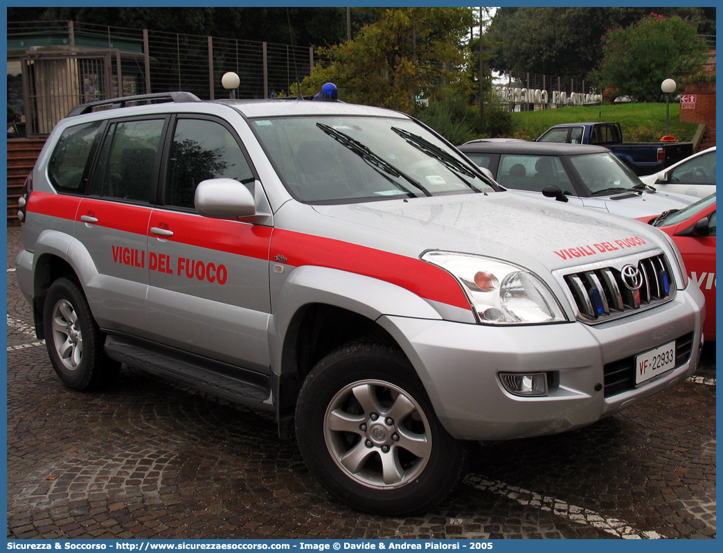 VF 22933
Corpo Nazionale Vigili del Fuoco
Toyota Land Cruiser VI serie
Parole chiave: VVF;V.V.F.;Corpo;Nazionale;Vigili;del;Fuoco;Toyota;Land Cruiser