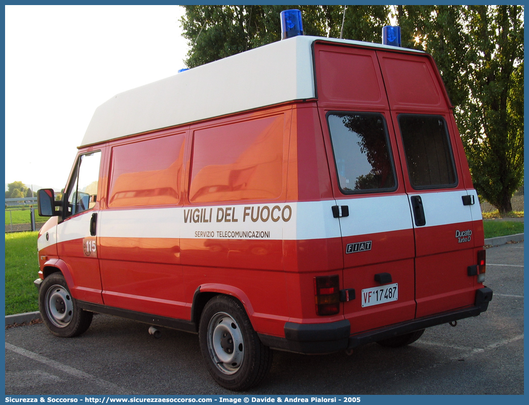 VF 17487
Corpo Nazionale Vigili del Fuoco
Nucleo Telecomunicazioni Radio
Fiat Ducato I serie restyling
Parole chiave: Corpo;Nazionale;Vigili del Fuoco;Vigili;Fuoco;Fiat;Ducato;Telecomunicazioni;Tele Comunicazioni;Radio