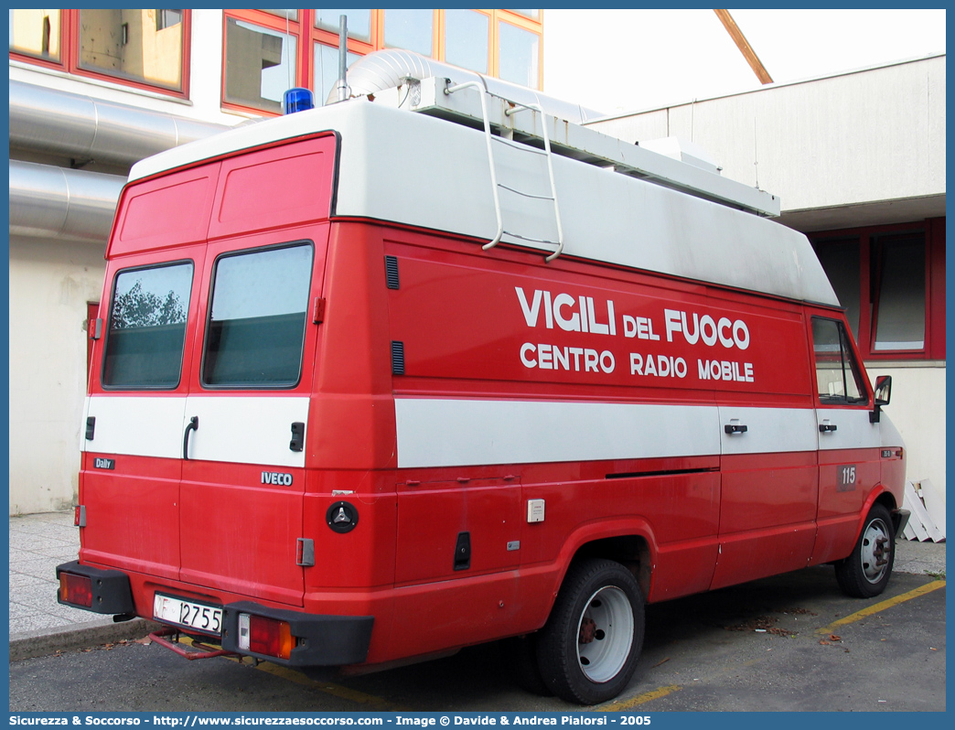 VF 12755
Corpo Nazionale Vigili del Fuoco
Nucleo Telecomunicazioni Radio
Iveco Daily 35-8 I serie
Parole chiave: VVF;V.V.F.;Corpo;Nazionale;Vigili;del;Fuoco;Iveco;Daily;Telecomunicazioni;Tele Comunicazioni;Radio