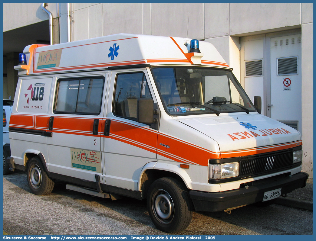 BO 2303
118 Imola Soccorso
Fiat Ducato I serie restyling
Allestitore Grazia
Parole chiave: 118;Imola;Soccorso;Ambulanza;Fiat;Ducato;Grazia