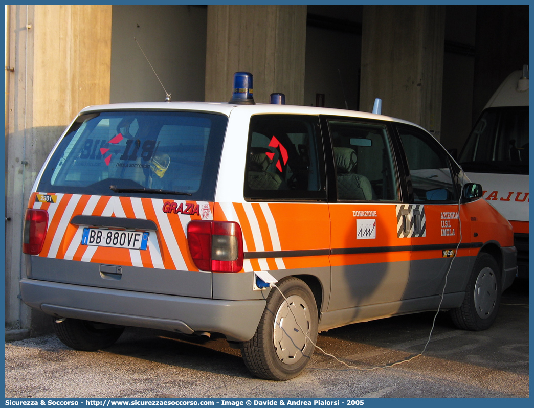 BO 2301
118 Imola Soccorso
Fiat Ulysse I serie
Allestitore Grazia
Parole chiave: 118;Imola;Soccorso;Automedica;Fiat;Ulysse;Grazia