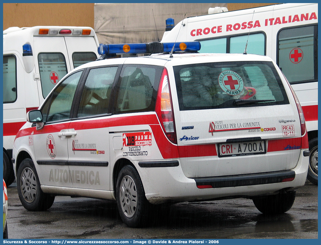 CRI A700A
Croce Rossa Italiana
Parma
Fiat Ulysse III serie
Allestitore Aricar S.p.A.
Parole chiave: CRI;C.R.I.;Croce Rossa Italiana;Automedica;Auto medica;Automedicalizzata;Auto medicalizzata;Fiat;Ulysse;Parma;A700A;Aricar