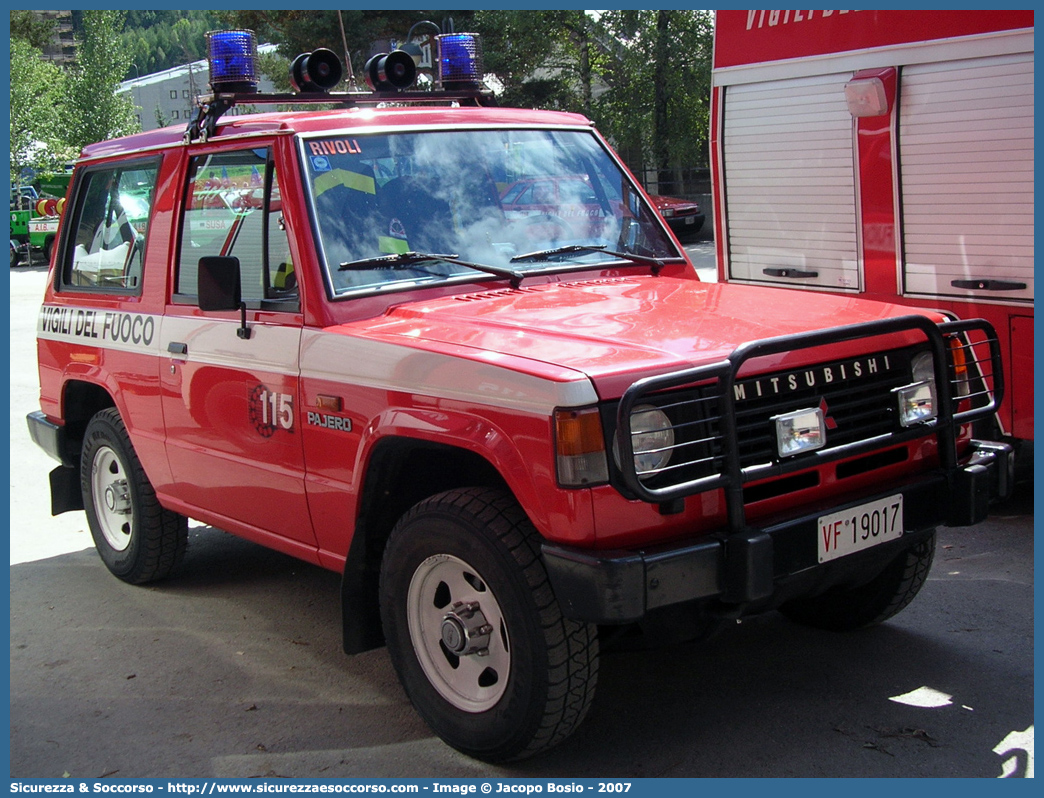 VF 19017
Corpo Nazionale Vigili del Fuoco
Mitsubishi Pajero SWB I serie
Parole chiave: Corpo;Nazionale;Vigili del Fuoco;Vigili;Fuoco;Mitsubishi;Pajero;SWB