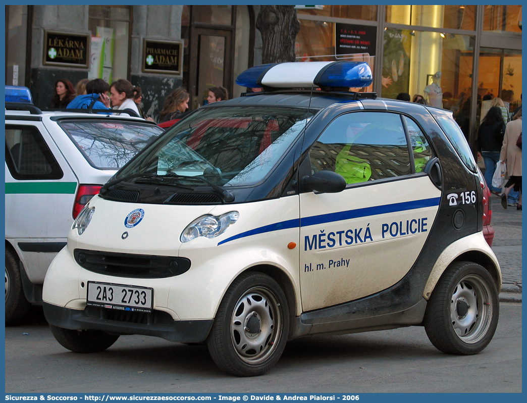 04
Česká Republika
Městská Policie Prahy
Smart ForTwo I serie restyling
Parole chiave: Česká;Republika;Městská;Policie;Smart;ForTwo