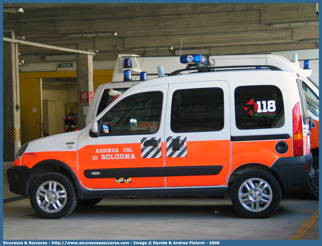 BO 0628
118 Bologna Soccorso
Renault Kangoo 4x4 II serie
Allestitore Vision S.r.l.
Parole chiave: 118;Bologna;Soccorso;Automedica;Automedicalizzata;Auto Medica;Auto Medicalizzata;Renault;Kangoo;4x4;4 x 4;Vision