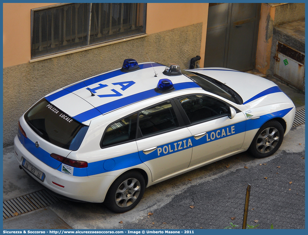 Polizia Locale YA959AA
Polizia Locale
Provincia di Genova
Alfa Romeo 159 Sportwagon
(variante)
Parole chiave: Polizia;Locale;Provinciale;Genova;Alfa Romeo;159;Sportwagon;YA959AA