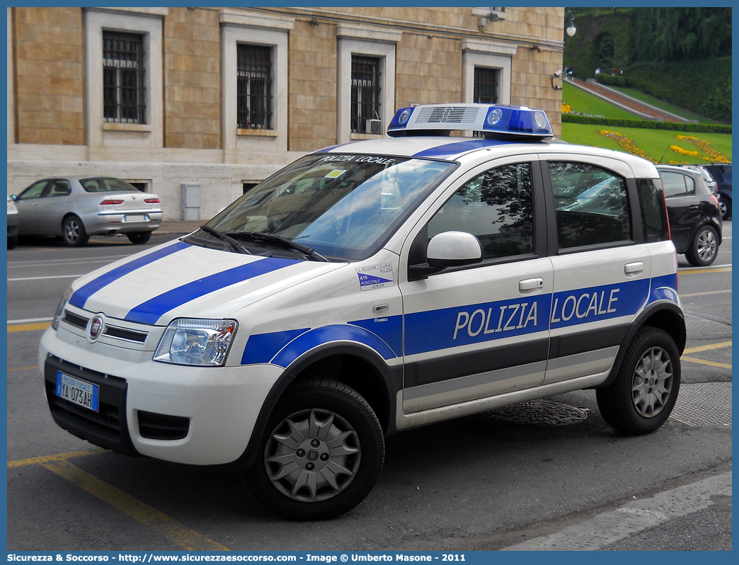 Polizia Locale YA073AH
Polizia Locale
Comune di Genova
Fiat Nuova Panda 4x4 I serie
Allestitore Ciabilli S.r.l.
Parole chiave: Polizia;Locale;Municipale;Genova;Fiat;Nuova Panda;YA073AH;YA 073 AH;Ciabilli