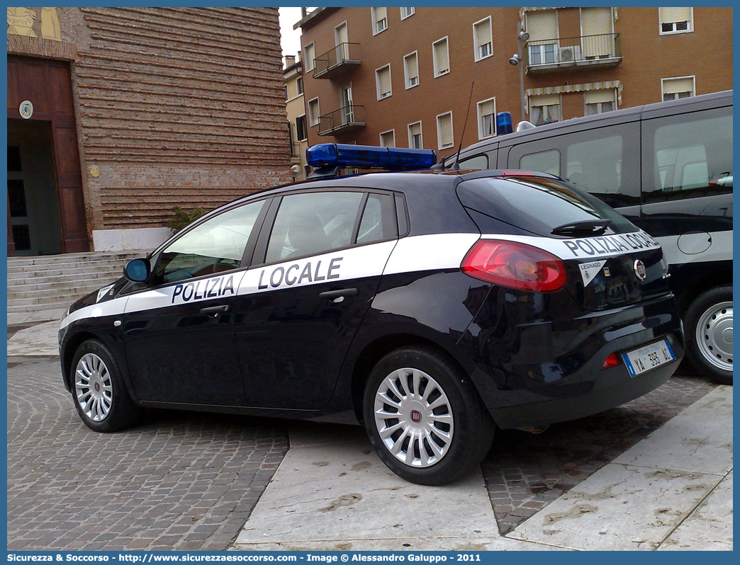 Polizia Locale YA393AC
Polizia Locale
Comune di Legnago
Fiat Nuova Bravo
Parole chiave: PL;P.L.;PM;P.M.;Polizia;Locale;Municipale;Legnago;Fiat;Nuova;Bravo